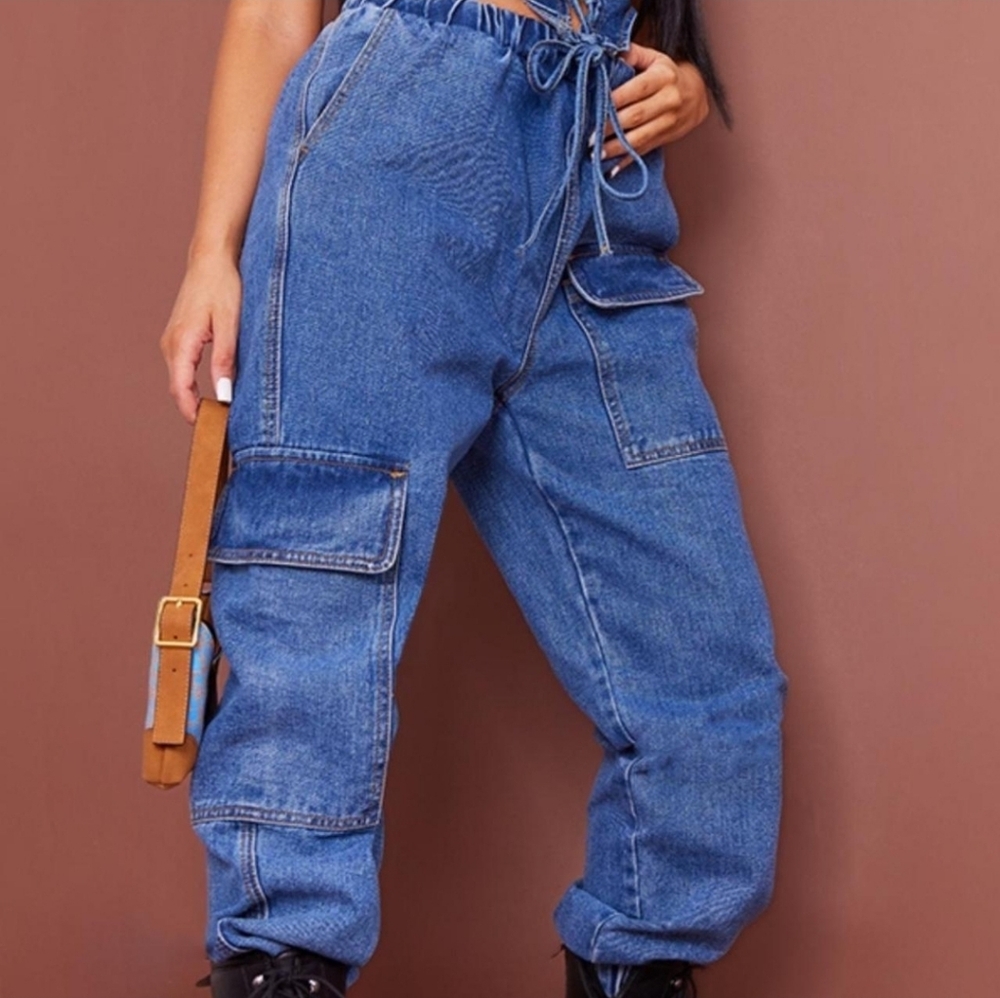 PrettyLittleThing Blue High-Waisted Cargo Jogger Jeans